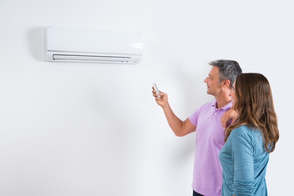 Air conditioning technician performing AC repair for a Mount Pleasant, SC home